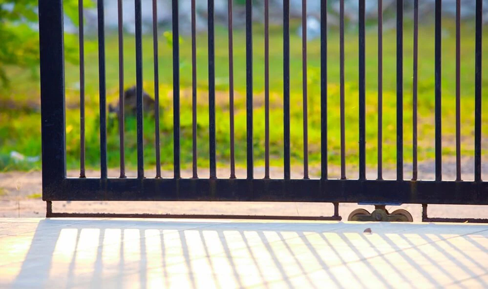 Electric driveway gates: optimally improving estate security